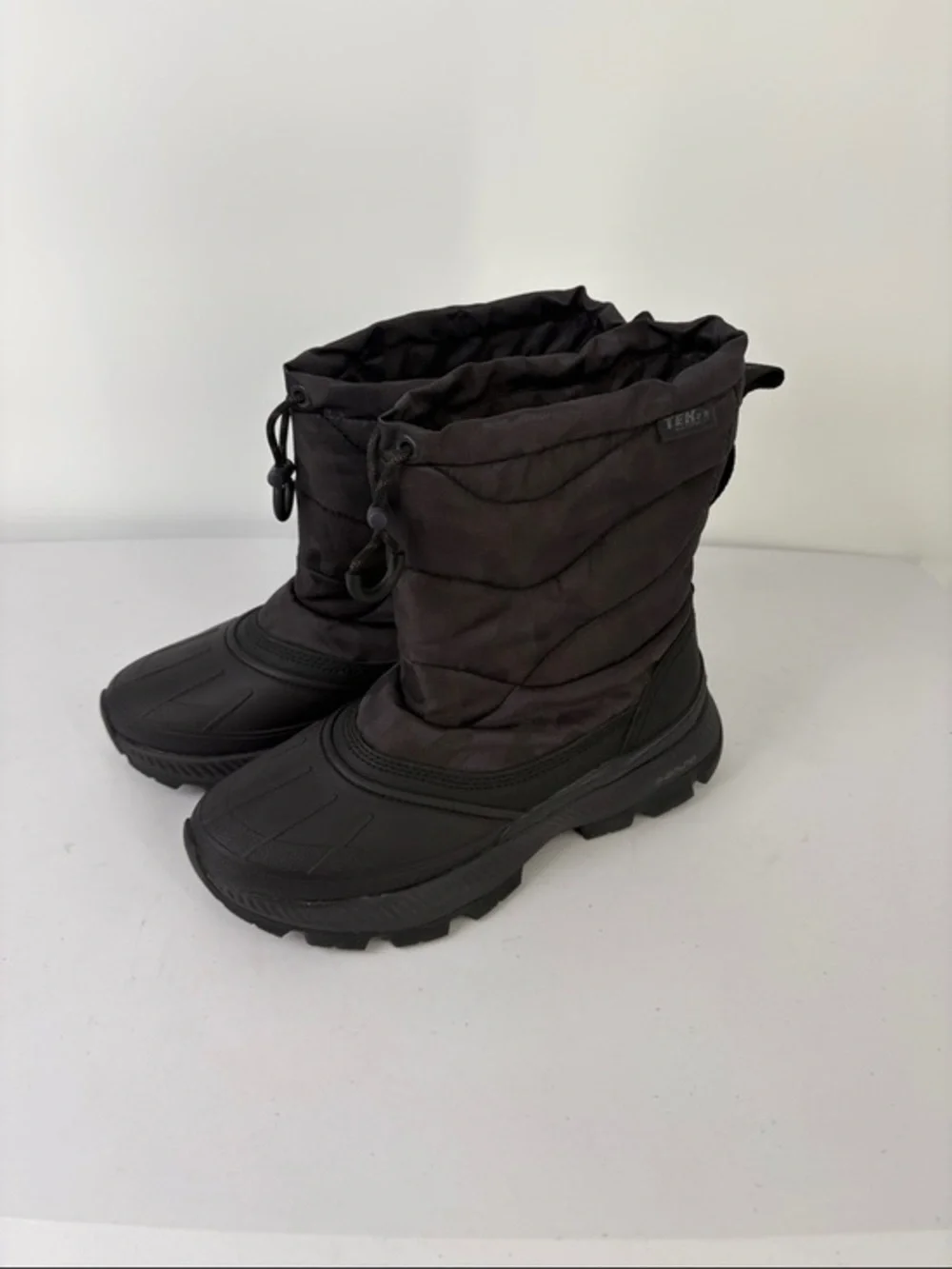 💐 L.L. Bean waterproof Tek 2.5 Black Quilted Insulated Winter Boots